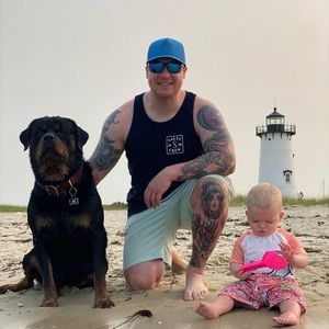 Meet your Posher, Eric